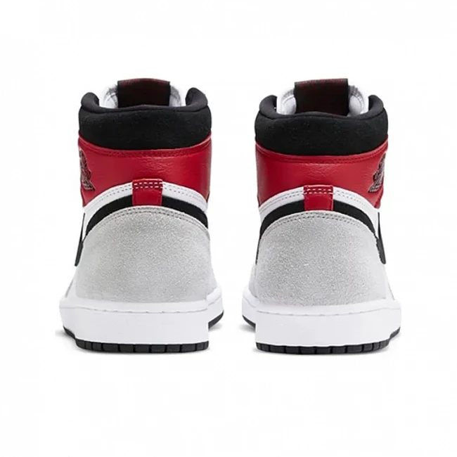 картинка Nike Air Jordan 1 Retro High OG "Light Smoke Grey" магазин Одежда+ являющийся официальным дистрибьютором в России 