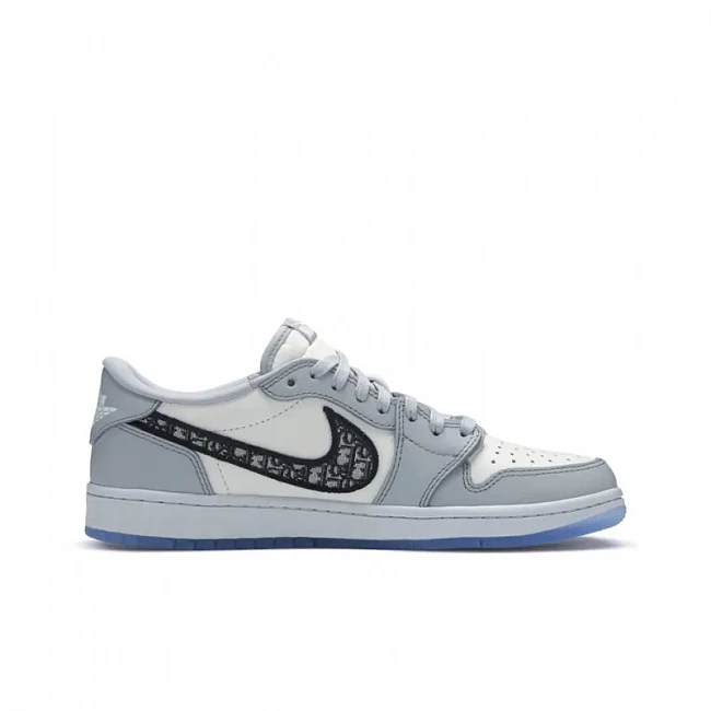 картинка Nike Air Jordan 1 Low X Dior 'White Grey' магазин Одежда+ являющийся официальным дистрибьютором в России 