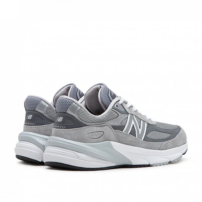 картинка New Balance 990 Grey магазин Одежда+ являющийся официальным дистрибьютором в России 