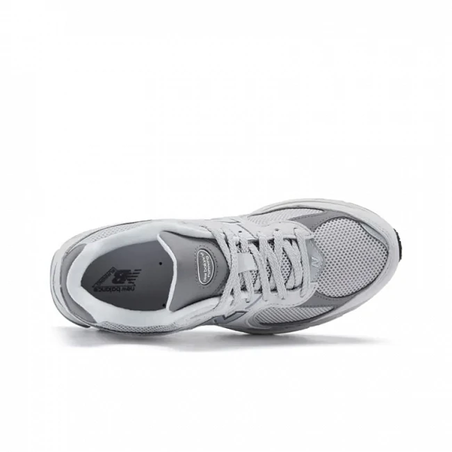 картинка New Balance 2002R Grey магазин Одежда+ являющийся официальным дистрибьютором в России 