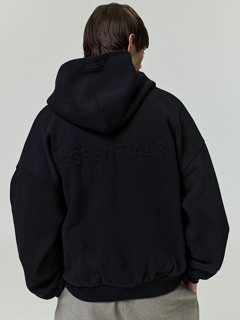 картинка Fear of God Embossed Classic Fleece Zip-Up Hoodie Vintage Black магазин Одежда+ являющийся официальным дистрибьютором в России 