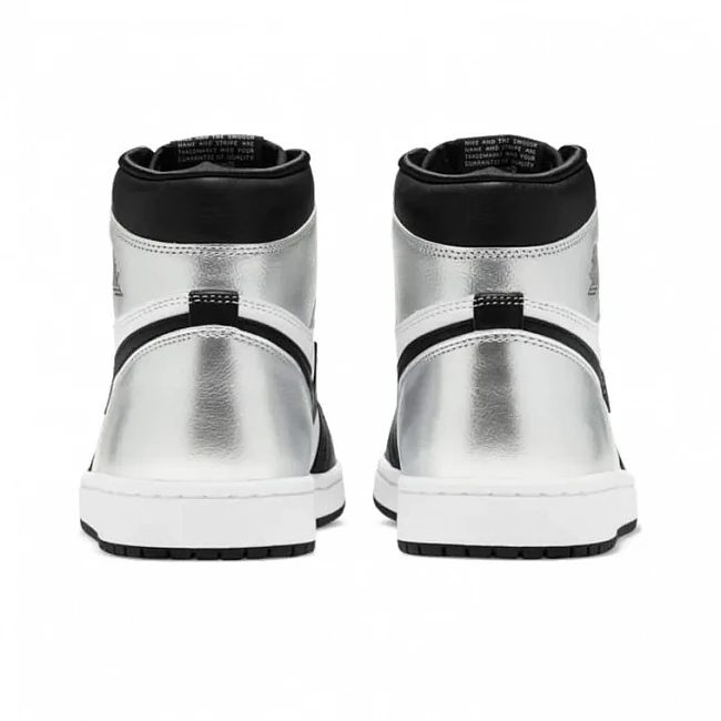 картинка Nike Air Jordan 1 High OG WMNS "Silver Toe" магазин Одежда+ являющийся официальным дистрибьютором в России 