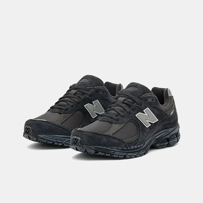 картинка New Balance 2002R Black Grey магазин Одежда+ являющийся официальным дистрибьютором в России 