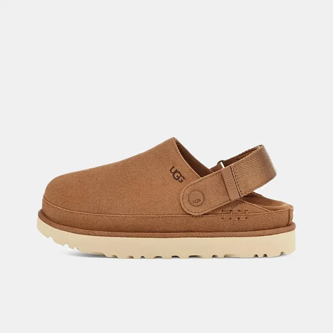 UGG Goldenstar Clog Chestnut