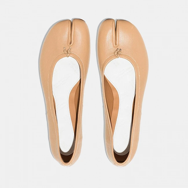 картинка Tabi dancer Maison Margiela магазин Одежда+ являющийся официальным дистрибьютором в России 