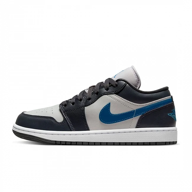 картинка Nike Air Jordan 1 Low Anthracite Industrial Blue магазин Одежда+ являющийся официальным дистрибьютором в России 