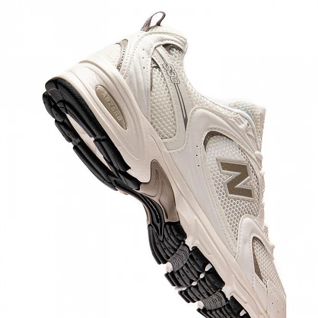 картинка New Balance 530 Sea Salt/Arid Stone магазин Одежда+ являющийся официальным дистрибьютором в России 