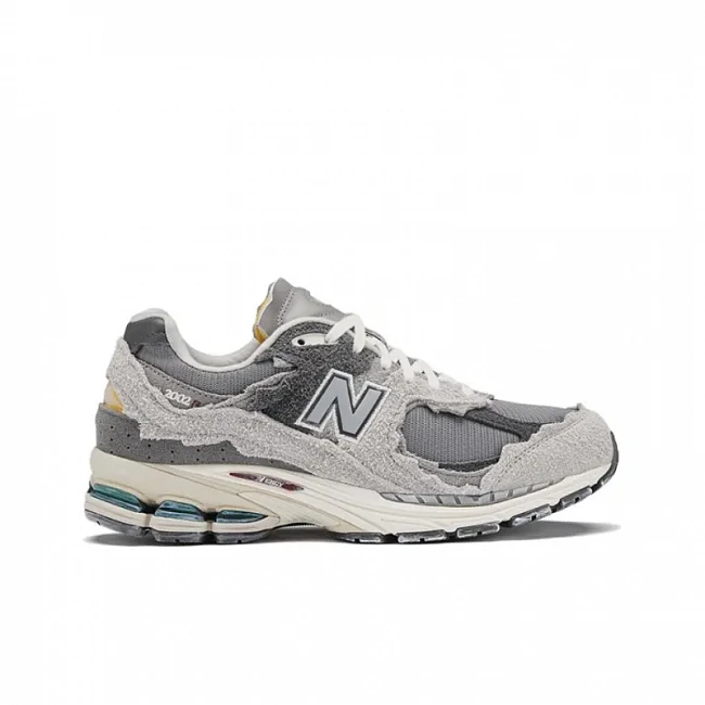 картинка New Balance 2002R "Protection Pack Rain Cloud" Grey магазин Одежда+ являющийся официальным дистрибьютором в России 
