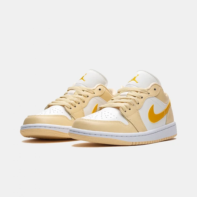 Nike Air Jordan 1 Low Sail Pale Vanilla