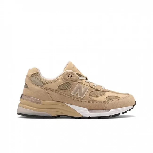 картинка New Balance 992 Tan магазин Одежда+ являющийся официальным дистрибьютором в России 
