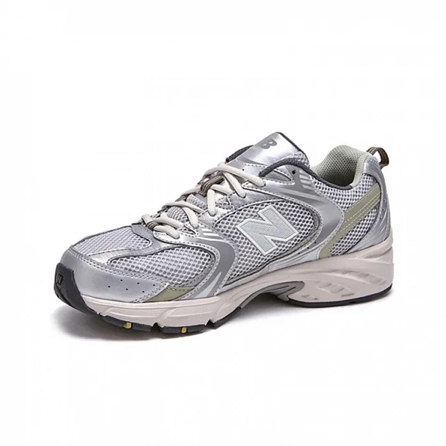 картинка New Balance 530 Silver Khaki магазин Одежда+ являющийся официальным дистрибьютором в России 