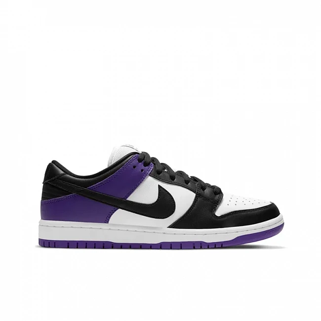 картинка Nike Dunk SB Low "Court Purple" магазин Одежда+ являющийся официальным дистрибьютором в России 