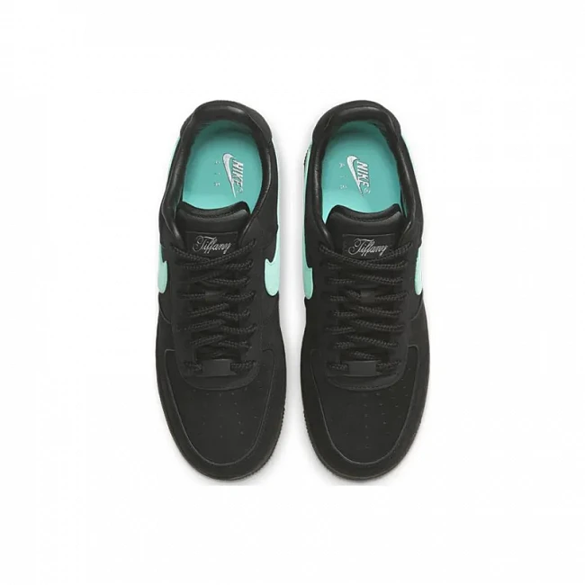 картинка Nike Air Force 1 Low Tiffany & Co. 1837 магазин Одежда+ являющийся официальным дистрибьютором в России 