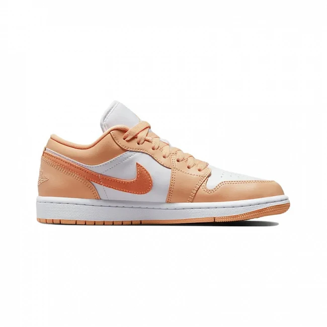 картинка Nike Air Jordan 1 Low "Sunset Haze" магазин Одежда+ являющийся официальным дистрибьютором в России 