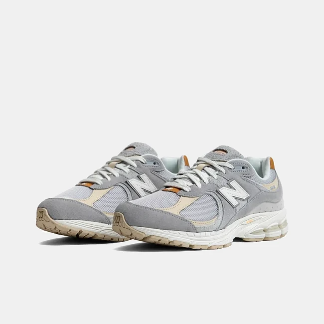 картинка New Balance 2002R Concrete Grey магазин Одежда+ являющийся официальным дистрибьютором в России 