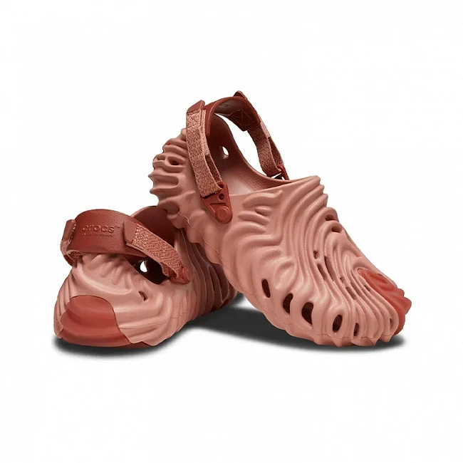 картинка Crocs Pollex Clog "Salehe Bembury - Kuwata" магазин Одежда+ являющийся официальным дистрибьютором в России 