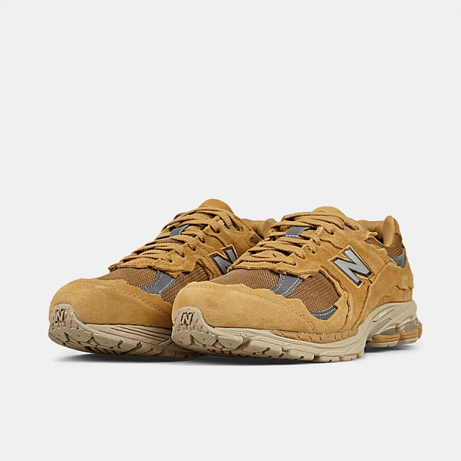 картинка New Balance 2002R Protection Pack Stucco магазин Одежда+ являющийся официальным дистрибьютором в России 