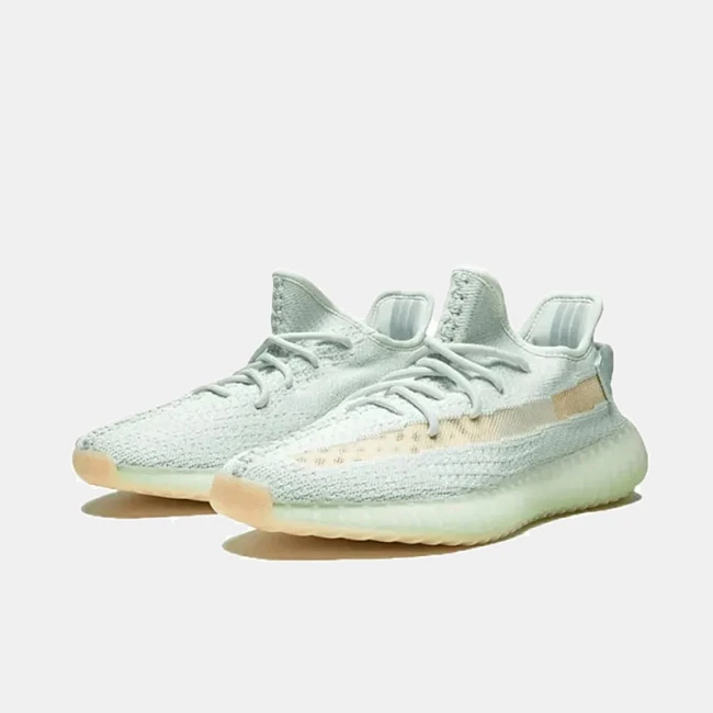 картинка Adidas Yeezy Boost 350 V2 "Hyperspace" магазин Одежда+ являющийся официальным дистрибьютором в России 