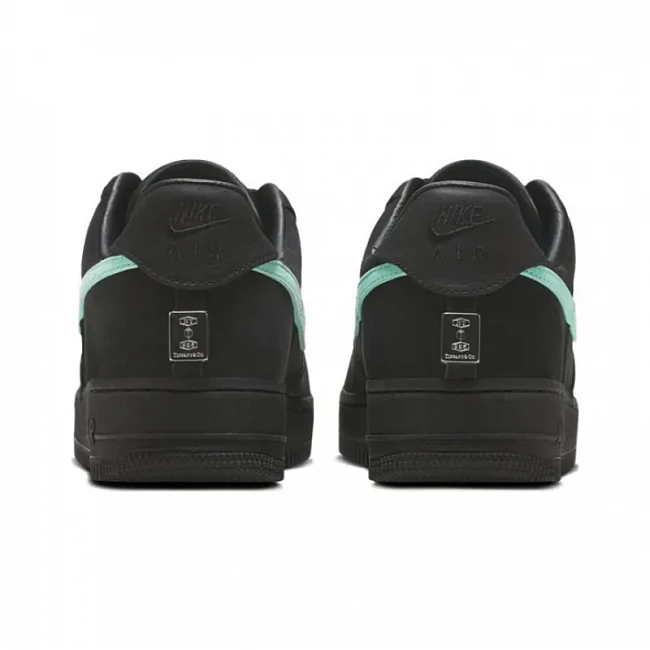 картинка Nike Air Force 1 Low Tiffany & Co. 1837 магазин Одежда+ являющийся официальным дистрибьютором в России 