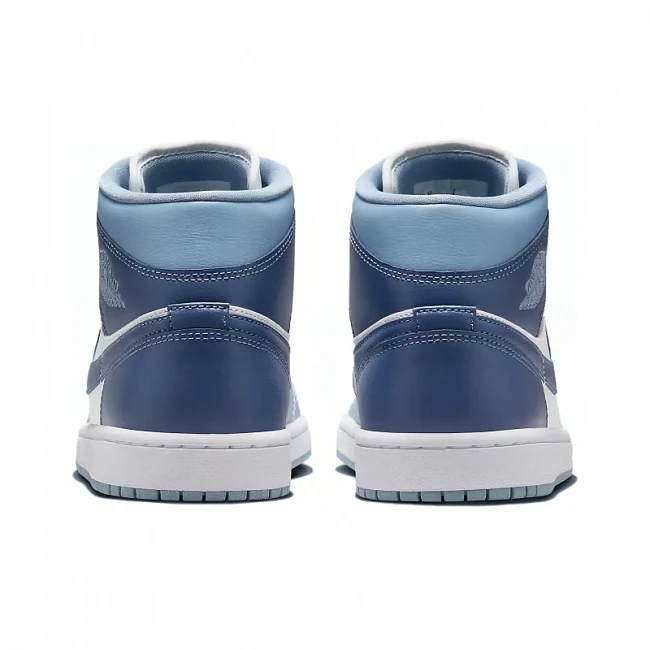 картинка Nike Air Jordan 1 Mid Sail Diffused Blue магазин Одежда+ являющийся официальным дистрибьютором в России 