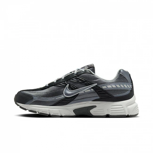 картинка Nike Initiator Anthracite Cool Grey магазин Одежда+ являющийся официальным дистрибьютором в России 