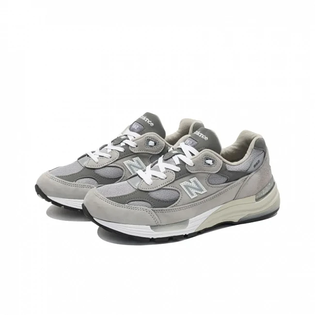 картинка New Balance 992 Grey магазин Одежда+ являющийся официальным дистрибьютором в России 