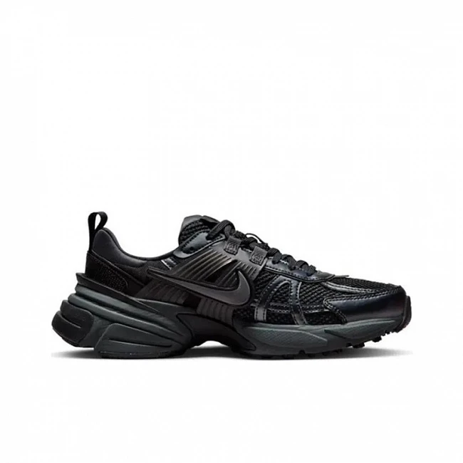 картинка Nike V2K Run Black Anthracite магазин Одежда+ являющийся официальным дистрибьютором в России 
