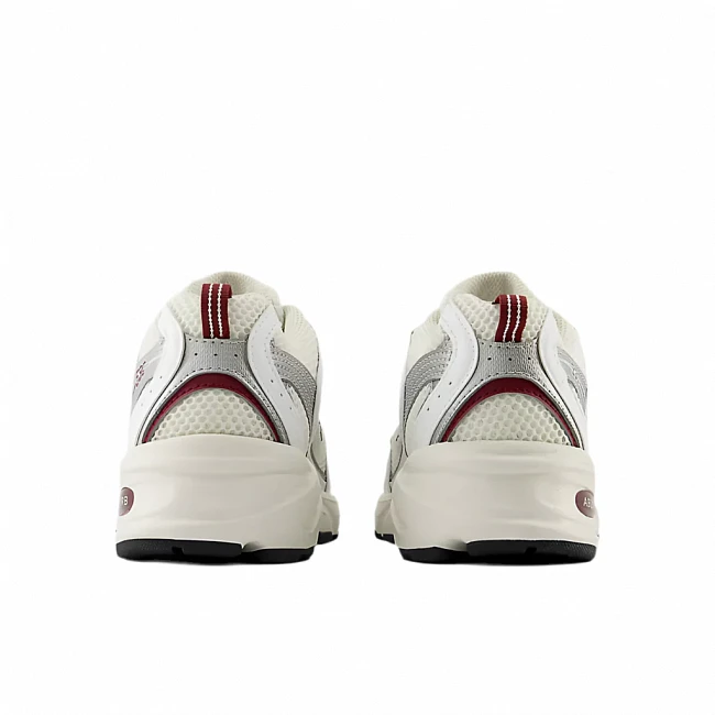 картинка New Balance 530 Sea Salt Mercury Red магазин Одежда+ являющийся официальным дистрибьютором в России 