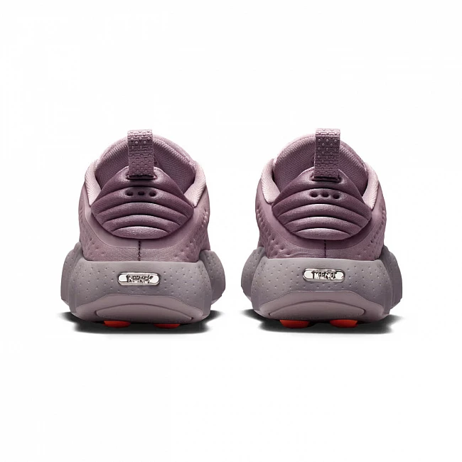 картинка Nike Mind 002 Light Violet Ore магазин Одежда+ являющийся официальным дистрибьютором в России 