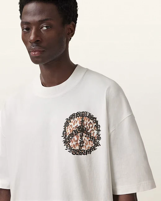 картинка Incessant Leopard Logo Oversized T-Shirt магазин Одежда+ являющийся официальным дистрибьютором в России 