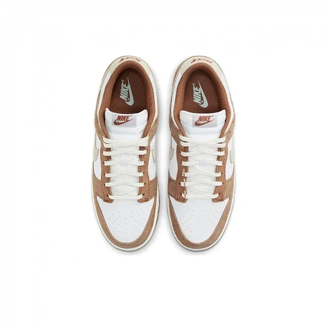 картинка Nike Dunk Low PRM "Medium Curry" магазин Одежда+ являющийся официальным дистрибьютором в России 