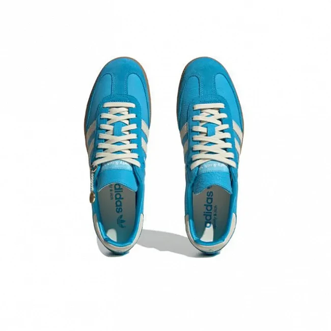 картинка Adidas Samba OG "Sporty & Rich" Blue Rush магазин Одежда+ являющийся официальным дистрибьютором в России 