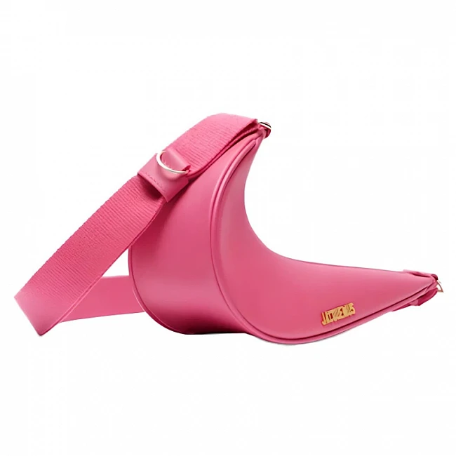 картинка Jacquemus x Nike Le Sac Swoosh Small Dark Pink магазин Одежда+ являющийся официальным дистрибьютором в России 