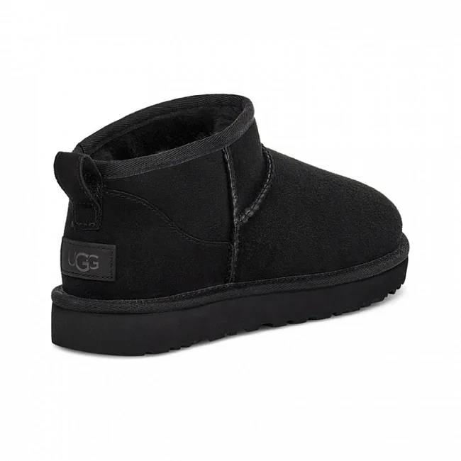 картинка UGG Classic Ultra Mini Black магазин Одежда+ являющийся официальным дистрибьютором в России 