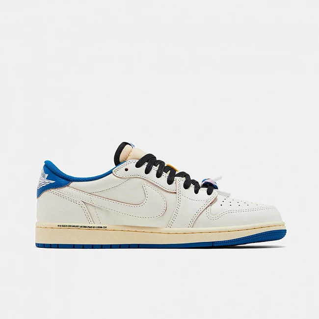 картинка Nike Air Jordan 1 Retro Low OG SP x Fragment Design x Travis Scott Sail Military Blue магазин Одежда+ являющийся официальным дистрибьютором в России 