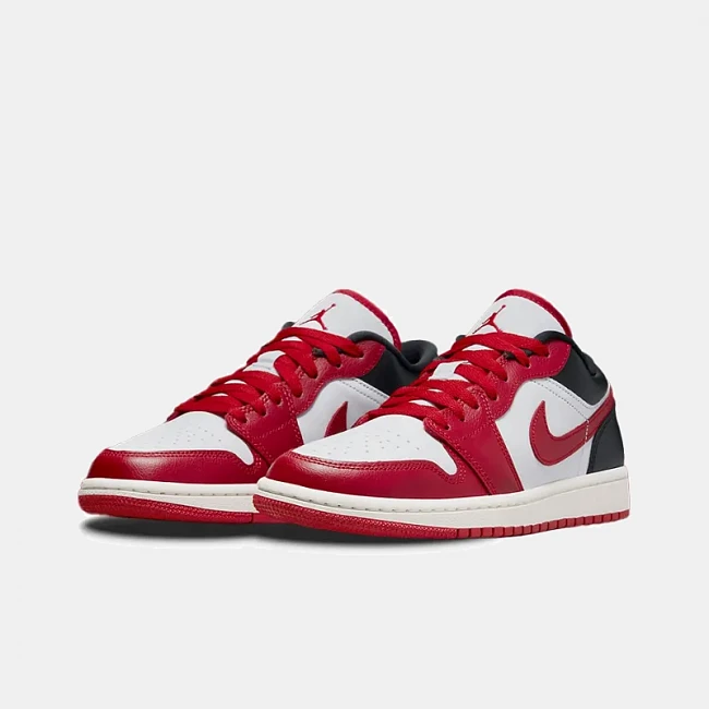 Nike Air Jordan 1 Low Reverse Black Toe