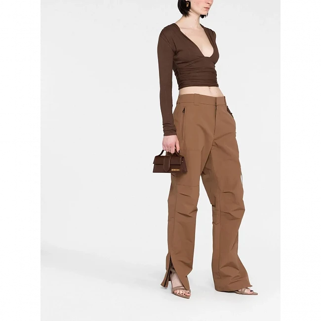 картинка Jacquemus Le Bambino Leather Tote Bag Brown магазин Одежда+ являющийся официальным дистрибьютором в России 