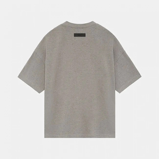 картинка Fear of God Essentials Core Collection Heavy S/S Tee Heather Grey магазин Одежда+ являющийся официальным дистрибьютором в России 