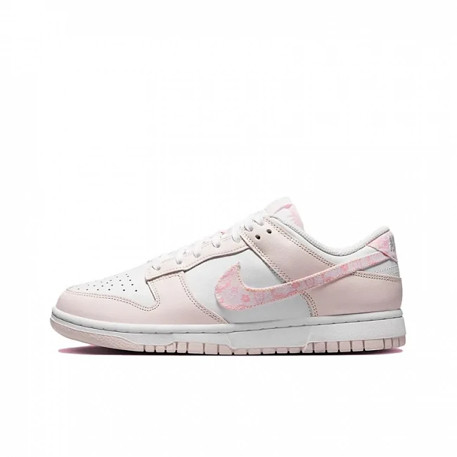 картинка Nike Dunk Low WMNS "Paisley Pack Pink" магазин Одежда+ являющийся официальным дистрибьютором в России 