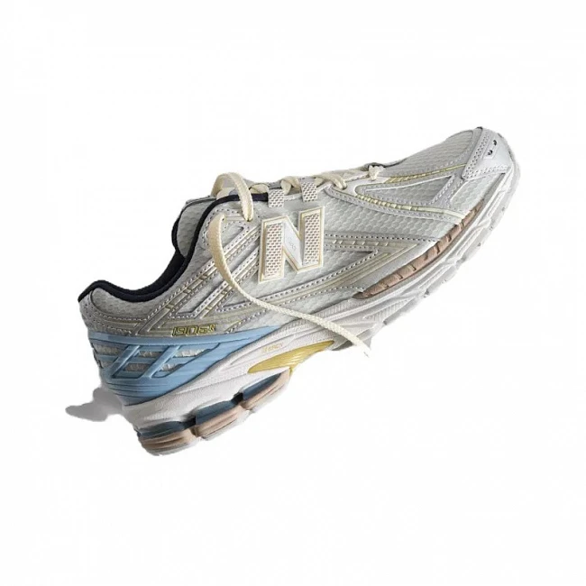 картинка New Balance 1906R Kith White магазин Одежда+ являющийся официальным дистрибьютором в России 