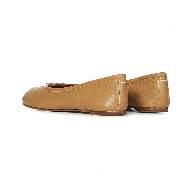 картинка Tabi dancer Maison Margiela магазин Одежда+ являющийся официальным дистрибьютором в России 