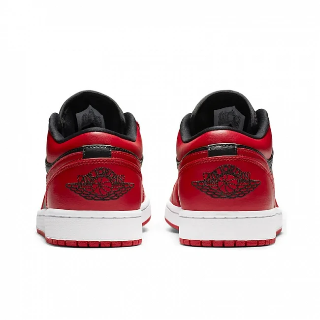 картинка Nike Air Jordan 1 Low Reverse Bred магазин Одежда+ являющийся официальным дистрибьютором в России 