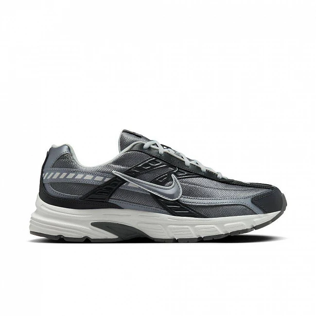 картинка Nike Initiator Anthracite Cool Grey магазин Одежда+ являющийся официальным дистрибьютором в России 
