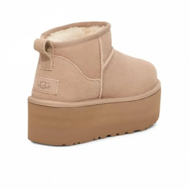картинка UGG Classic Ultra Mini Platform Sand магазин Одежда+ являющийся официальным дистрибьютором в России 