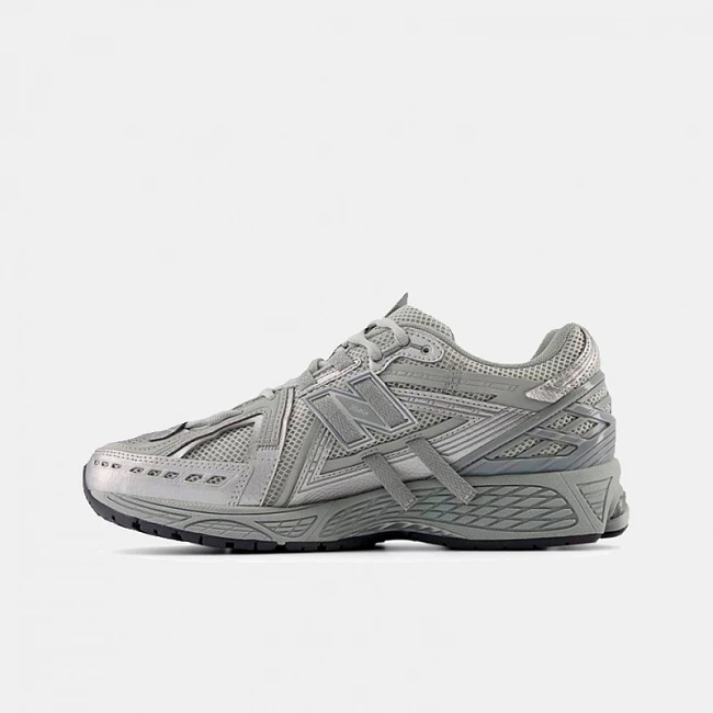картинка New Balance 1906A Concrete Silver Metallic магазин Одежда+ являющийся официальным дистрибьютором в России 