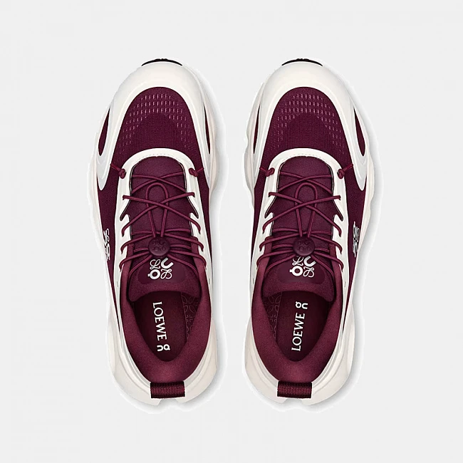 LOEWE × On Cloudsolo Sneaker Burgundy/Eggshell