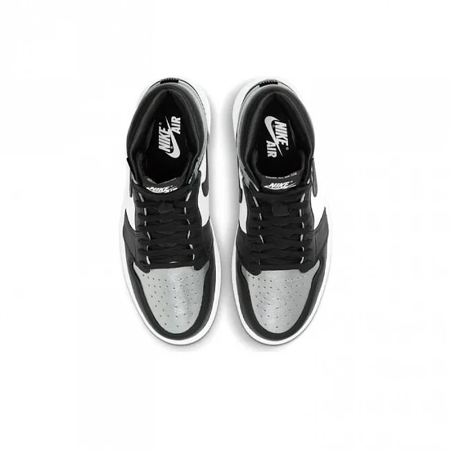 картинка Nike Air Jordan 1 High OG WMNS "Silver Toe" магазин Одежда+ являющийся официальным дистрибьютором в России 