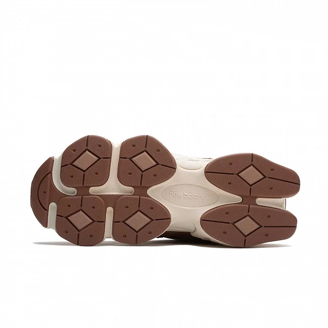 картинка New Balance 9060 Rich Oak магазин Одежда+ являющийся официальным дистрибьютором в России 