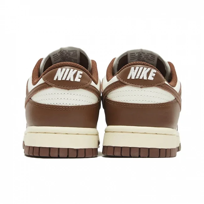 картинка Nike Dunk Low WMNS "Cacao Wow" магазин Одежда+ являющийся официальным дистрибьютором в России 
