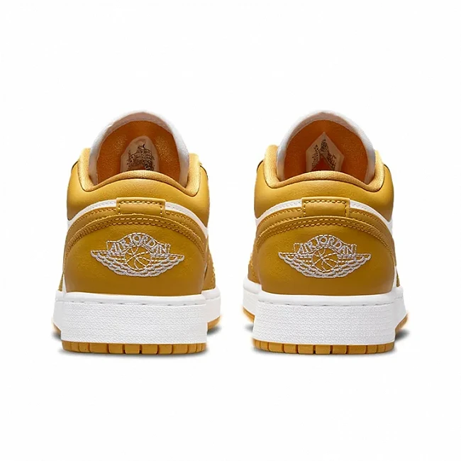 картинка Nike Air Jordan 1 Low White Pollen магазин Одежда+ являющийся официальным дистрибьютором в России 